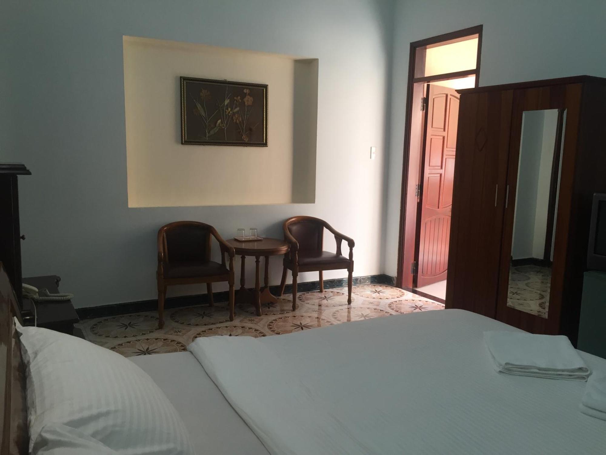 Star Binh Duong Hotel Hué Chambre photo